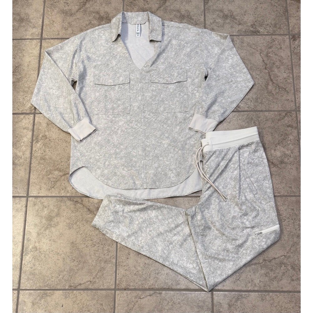 Athleta Zuma Top and Venture Printed Pant Viper Gray Joggers Women's  Set